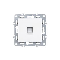 Nova UTP aljzat RJA-45 fehér