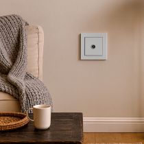 Nova TV csatlakozóaljzat fehér