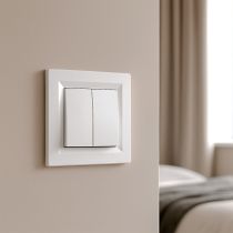 Nova csillárkapcsoló 105 fehér kerettel