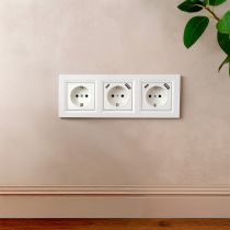 Nova III dugalj kettő USB csatlakozóval fehér kerettel